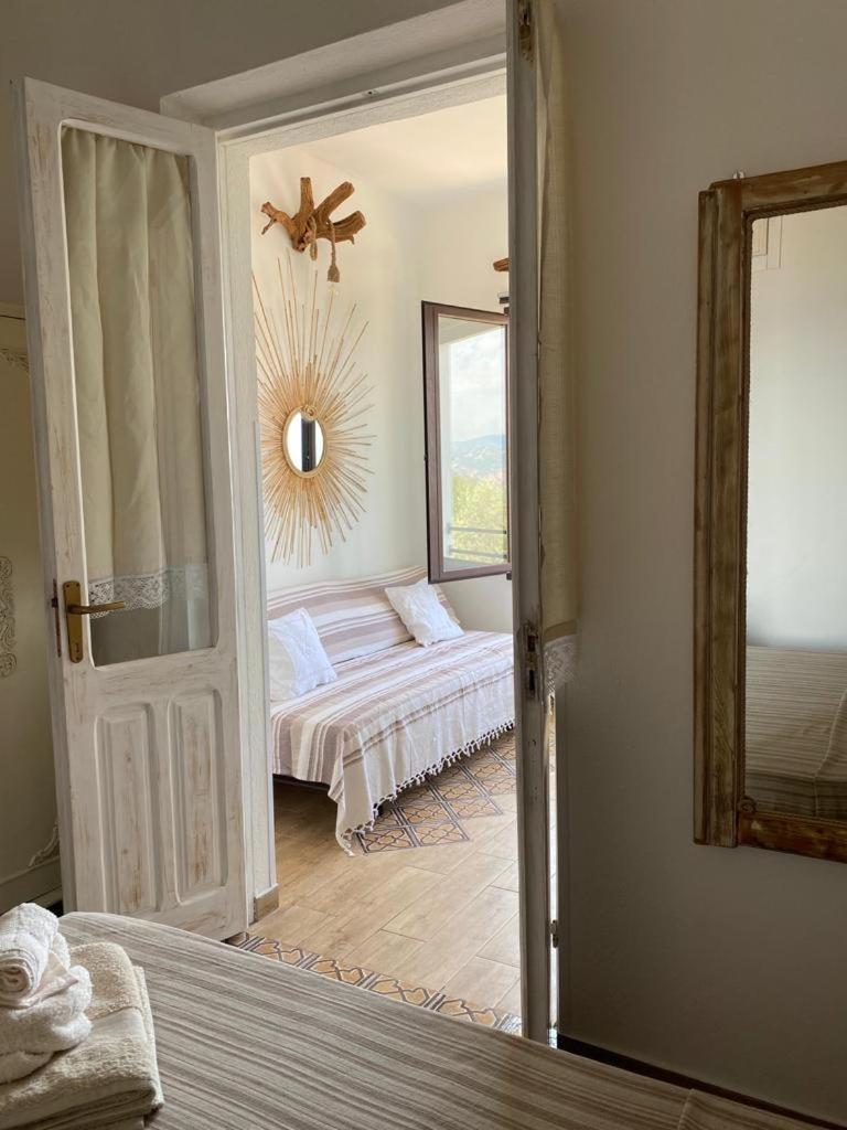 Bed and Breakfast Steddueoro à Baunei Chambre photo